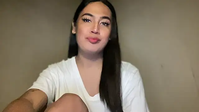 Snapshot of fallon_empress143 chatting on 10, 9, 2025 fallon empress143 online show from 10, 9, 2025