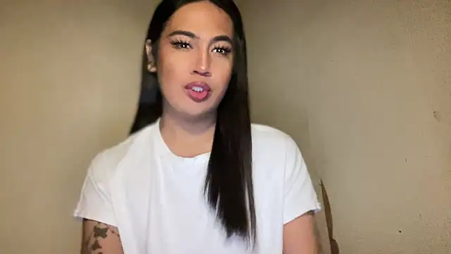 Snapshot of fallon_empress143 chatting on 15, 9, 2025 fallon empress143 online show from 15, 9, 2025