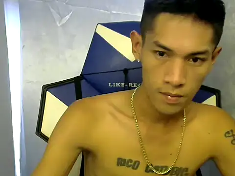 Snapshot of riks_tyler chatting on 11, 9, 2025 riks tyler online show from 11, 9, 2025