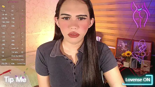 TssluttyNikka online show from 24, 2, 2026