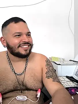 DannyBearrr online show from 5, 10, 2025