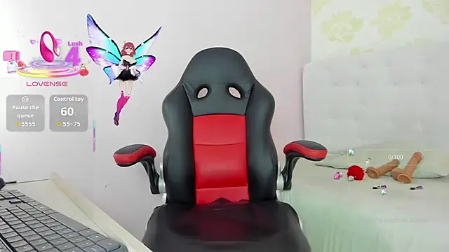 Snapshot of IVONNEPARKER6 chatting on 10, 9, 2025 IVONNEPARKER6 online show from 10, 9, 2025