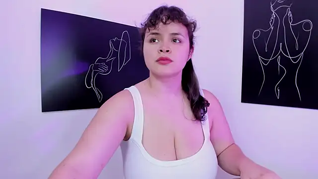 SeleneLuminari8 online show from 5, 10, 2025