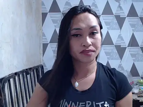 Wiynwyn Delamerced1989 online show from 5, 10, 2025