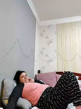 Snapshot of Sasha_cherry chatting on 15, 11, 2025 Sasha cherry online show from 15, 11, 2025