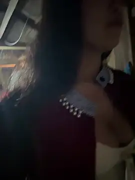 ThiHa003 online show from 8, 3, 2026