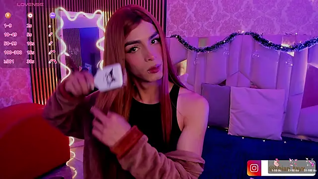 LIHIAN TAY online show from 27, 11, 2025