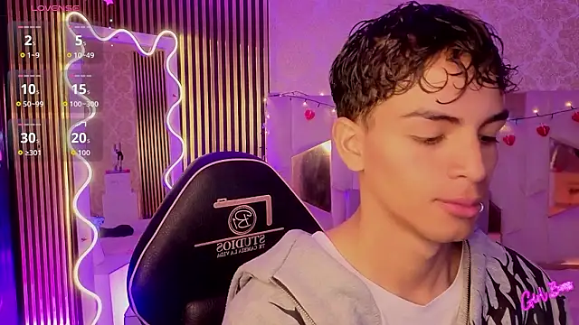 LIHIAN TAY online show from 10, 2, 2026