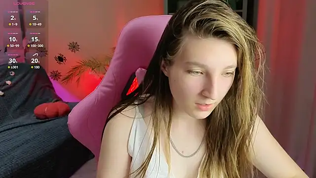 Mia Myles online show from 26, 10, 2025