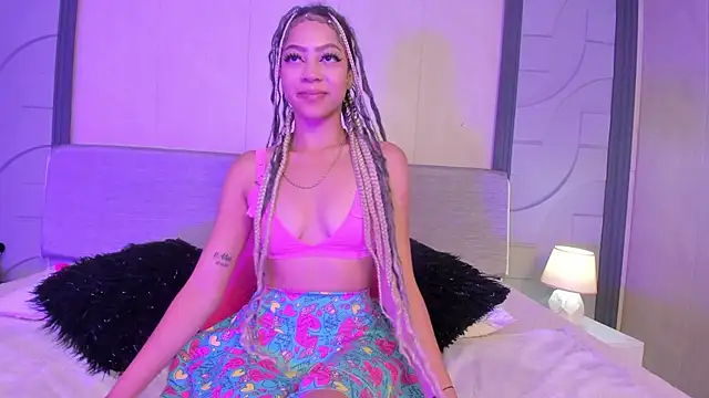 JenniferHills online show from 1, 11, 2025