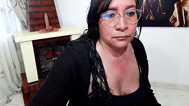 Snapshot of Grace_mature_milf chatting on 9, 11, 2025 Grace mature milf online show from 9, 11, 2025