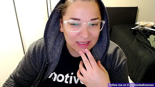 MoonBalloons online show from 16, 11, 2025