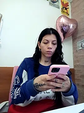 Paula Alameda online show from 24, 9, 2025