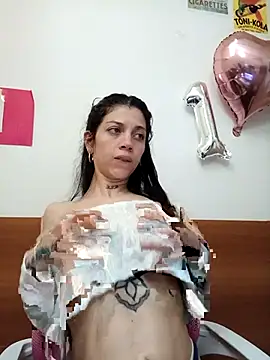Paula Alameda online show from 28, 9, 2025