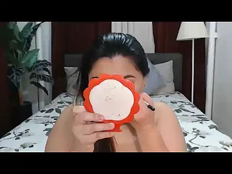 MarielRose143 online show from 15, 12, 2025