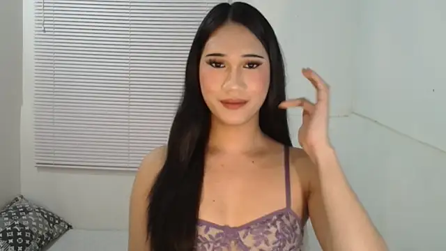 Leighs Celine online show from 4, 2, 2026