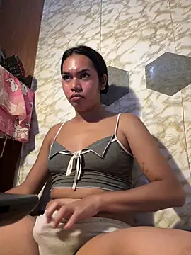 Snapshot of youryummybaby chatting on 6, 2, 2026 youryummybaby online show from 6, 2, 2026