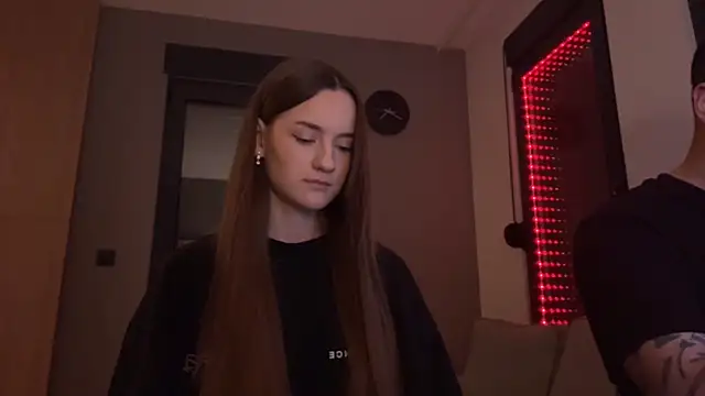 Snapshot of TenDouble chatting on 16, 11, 2025 TenDouble online show from 16, 11, 2025