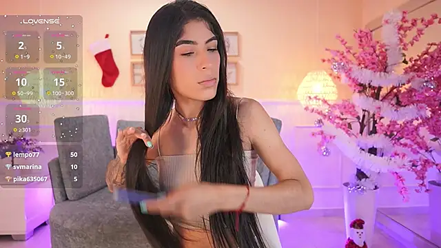 NicoleCrawft online show from 4, 12, 2025