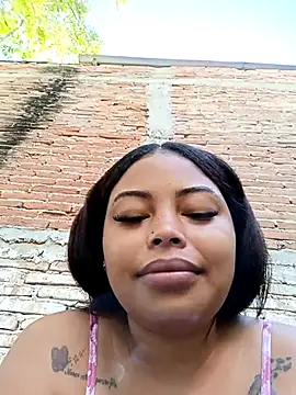 Naomi-Summer online show from 13, 11, 2025