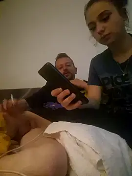 Snapshot of raducori chatting on 8, 3, 2026 raducori online show from 8, 3, 2026