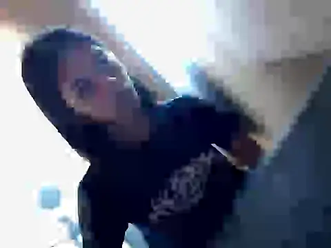 Snapshot of Hot_tsjeshelle chatting on 18, 12, 2025 Hot tsjeshelle online show from 18, 12, 2025