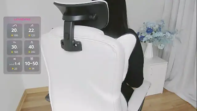 -Rose-Lucky- online show from 9, 2, 2026