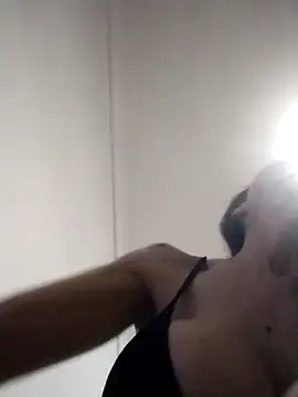 Snapshot of chicalunar24 chatting on 24, 9, 2025 chicalunar24 online show from 24, 9, 2025