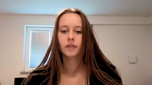 Snapshot of Kisacka chatting on 25, 10, 2025 Kisacka online show from 25, 10, 2025