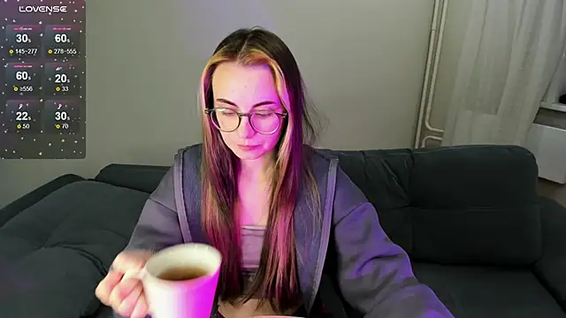 MewStella online show from 6, 11, 2025