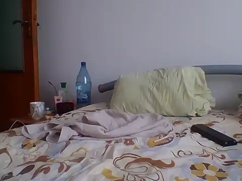 hugecock4u1990 online show from 23, 10, 2025