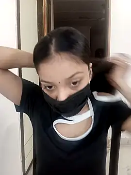 Snapshot of Cute_Rakhi8 chatting on 14, 10, 2025 Cute Rakhi8 online show from 14, 10, 2025