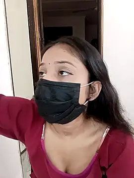 Snapshot of Cute_Rakhi8 chatting on 16, 10, 2025 Cute Rakhi8 online show from 16, 10, 2025