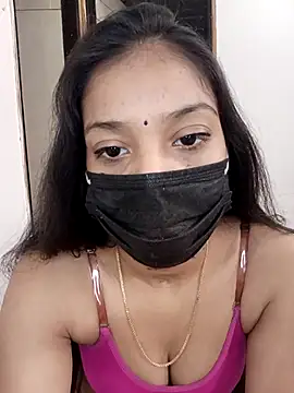 Snapshot of Cute_Rakhi8 chatting on 17, 11, 2025 Cute Rakhi8 online show from 17, 11, 2025