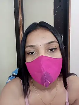 Snapshot of Cute_Rakhi8 chatting on 15, 2, 2026 Cute Rakhi8 online show from 15, 2, 2026