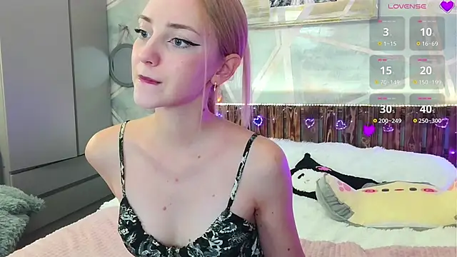 Luna-Fever online show from 29, 9, 2025