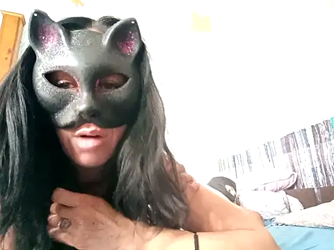 Sandrasweetgirl online show from 21, 10, 2025