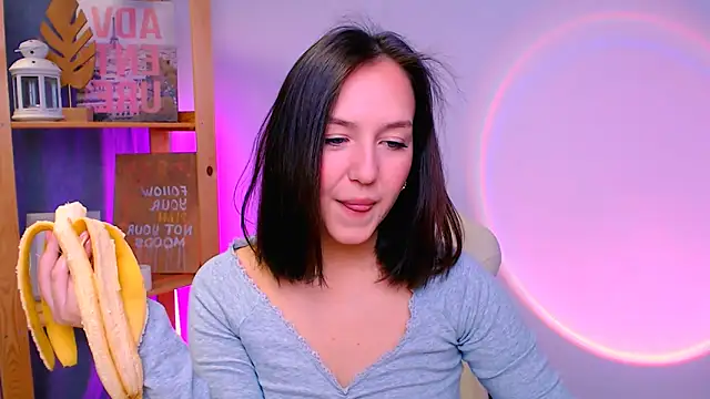 CindySparkl online show from 11, 11, 2025