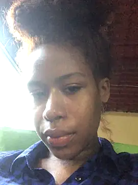 Snapshot of LilithCuban chatting on 16, 11, 2025 LilithCuban online show from 16, 11, 2025