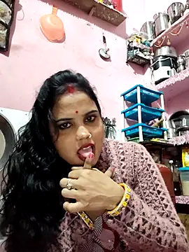 Cut ragni online show from 3, 12, 2025