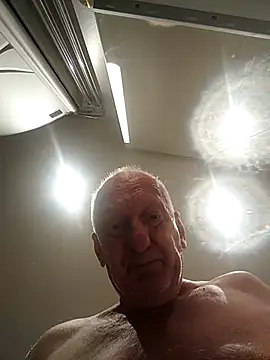 Snapshot of Solek56 chatting on 14, 12, 2025 Solek56 online show from 14, 12, 2025