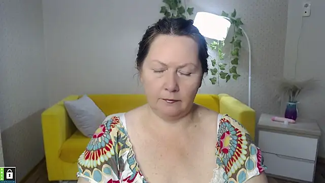 Snapshot of milf_hornys chatting on 4, 11, 2025 milf hornys online show from 4, 11, 2025