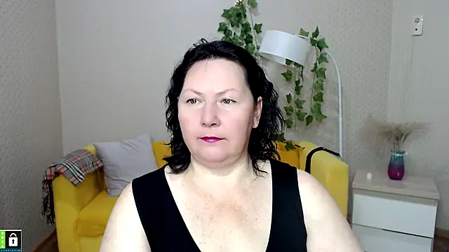 Snapshot of milf_hornys chatting on 11, 11, 2025 milf hornys online show from 11, 11, 2025