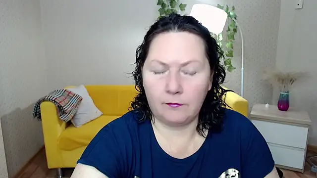 Snapshot of milf_hornys chatting on 19, 11, 2025 milf hornys online show from 19, 11, 2025