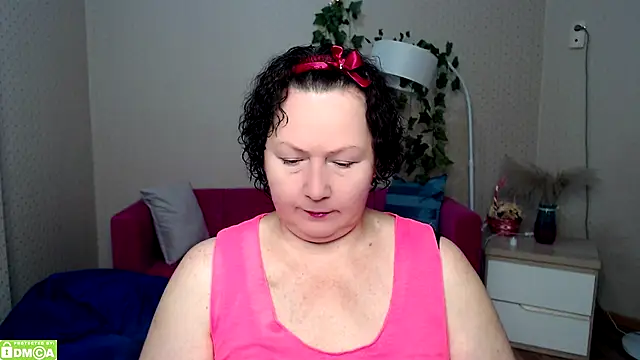 milf hornys online show from 5, 12, 2025