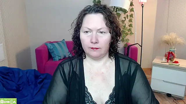milf hornys online show from 4, 2, 2026