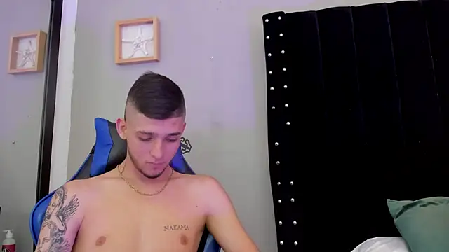 Mathewboy1 online show from 10, 1, 2026