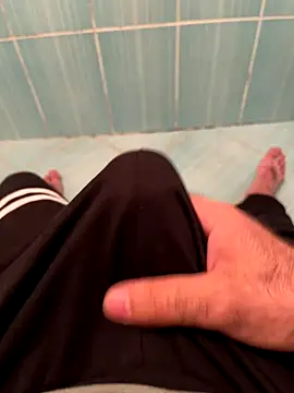 Snapshot of Cruel00 chatting on 30, 10, 2025 Cruel00 online show from 30, 10, 2025