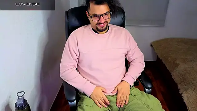 Snapshot of Ernesto-Rodriguez82 chatting on 20, 2, 2026 Ernesto-Rodriguez82 online show from 20, 2, 2026