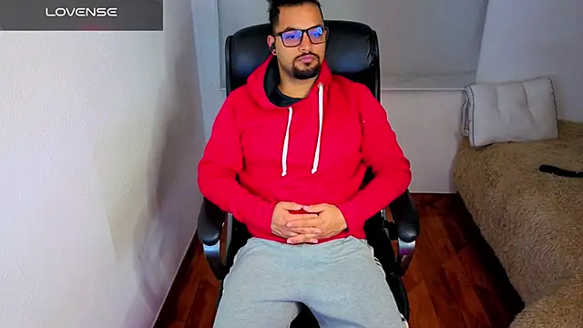 Snapshot of Ernesto-Rodriguez82 chatting on 23, 2, 2026 Ernesto-Rodriguez82 online show from 23, 2, 2026